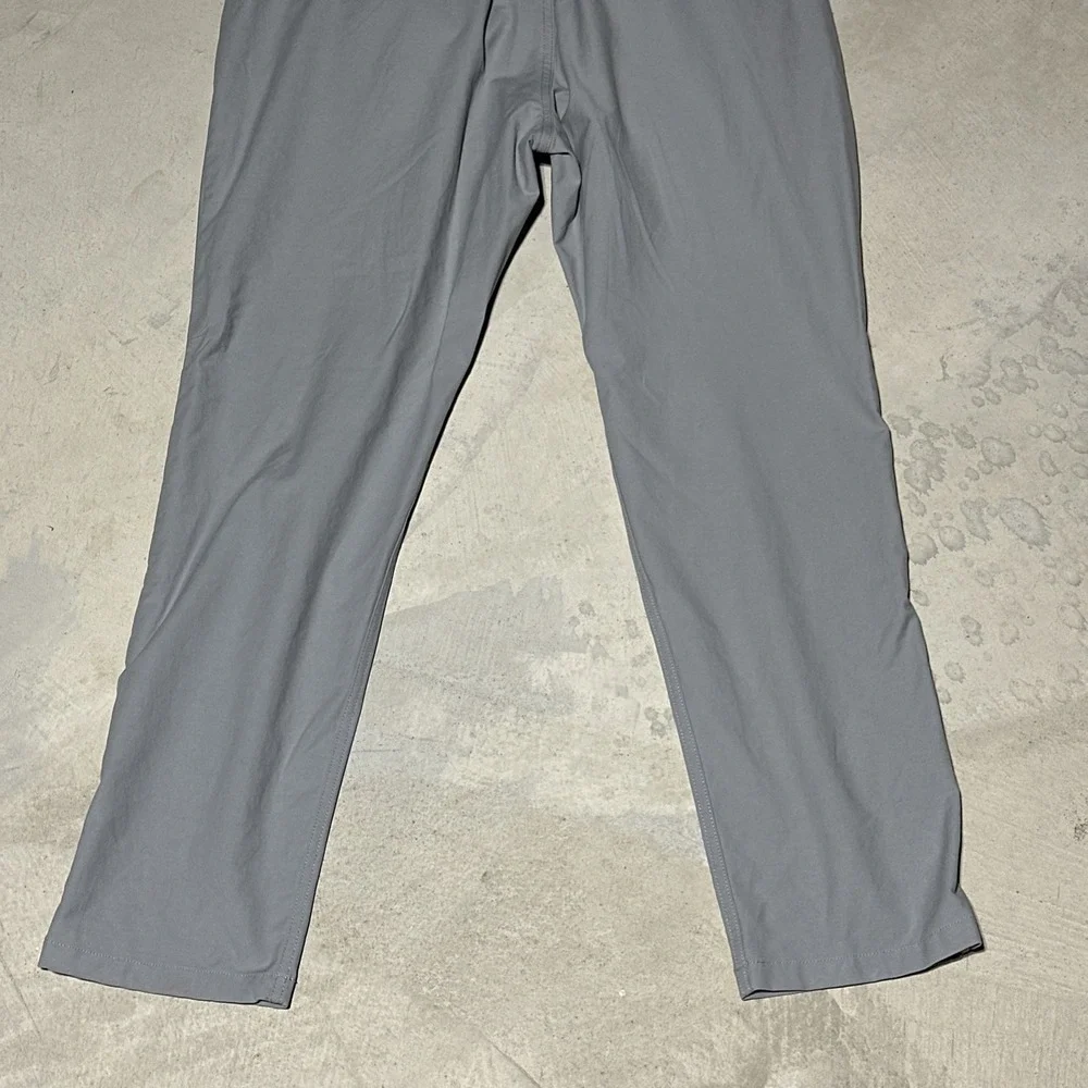 Mugsy Pants Men's Jacks Golf Gray Performance Tech Chino Size 36x30 Actual 36x32 - Picture 10 of 10